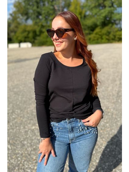 Triko s proplétáním